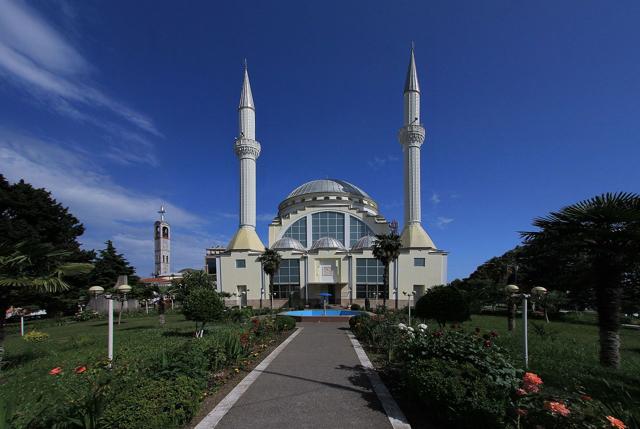 Ebu Beker Mosque